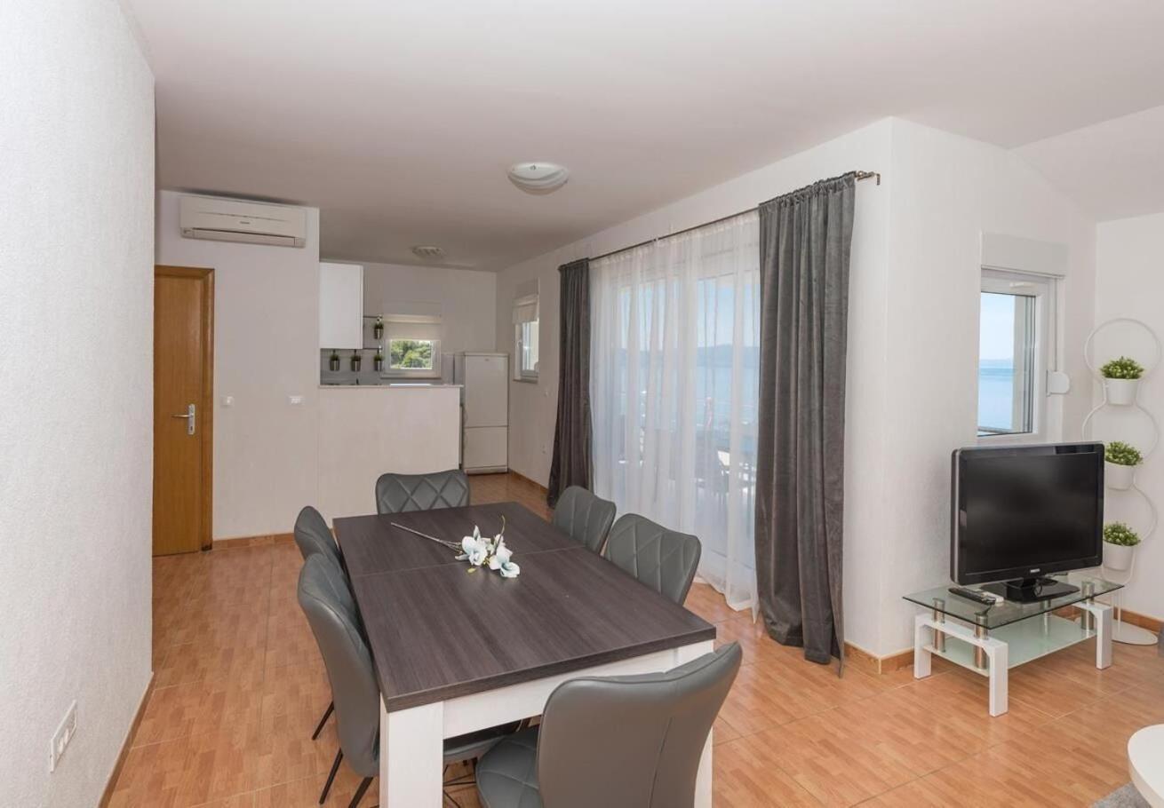 Apartments Ivi - 100 M From Pebble Beach دراسنيتش المظهر الخارجي الصورة